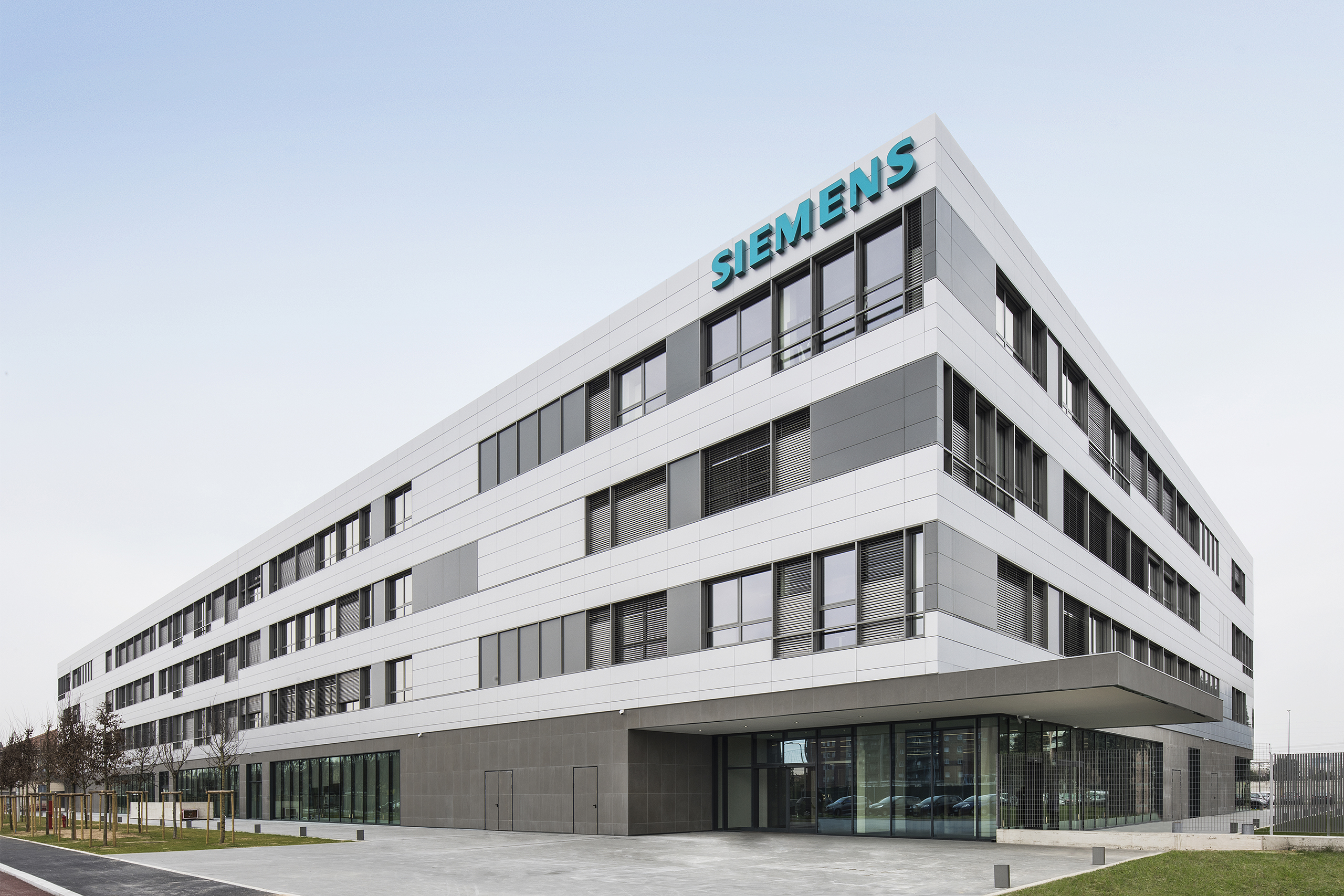 New Siemens Italia headquarters on Via Vipiteno in Milan
